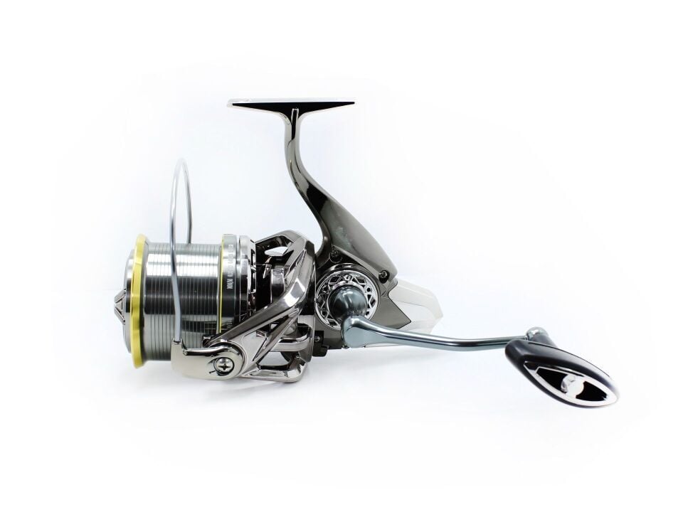 Captain Finezza 9000 Surf Makine 12+1 BB