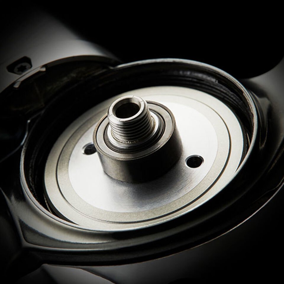 Daiwa Luvias 24 LT 3000 PC D Spin Olta Makinesi